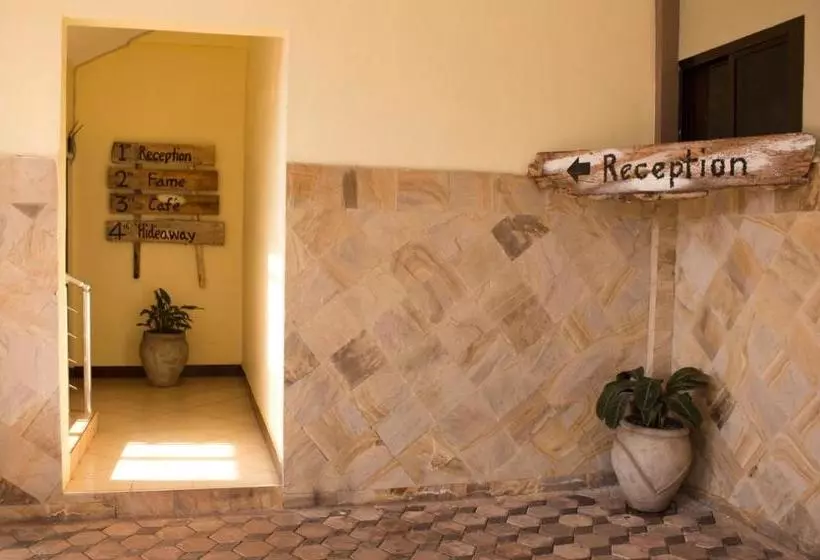 هتل Lilac Elevate Inn