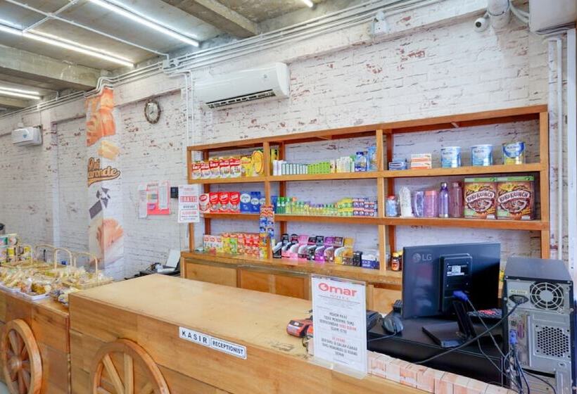 Hotel Reddoorz Syariah Near Universitas Negeri Gorontalo 2