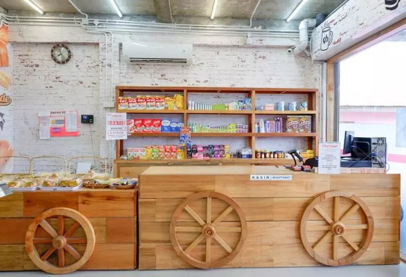 ホテル Reddoorz Syariah Near Universitas Negeri Gorontalo 2