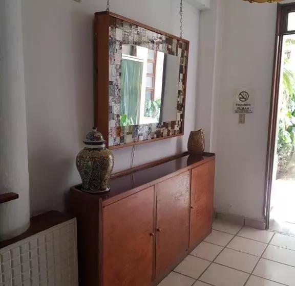 هتل Villa Lourdes