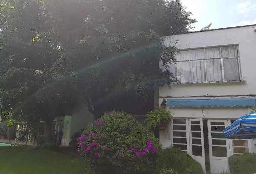 هتل Villa Lourdes