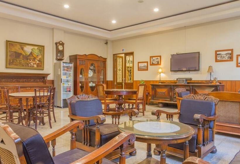 פנסיון Reddoorz Near Simpang Dago 2