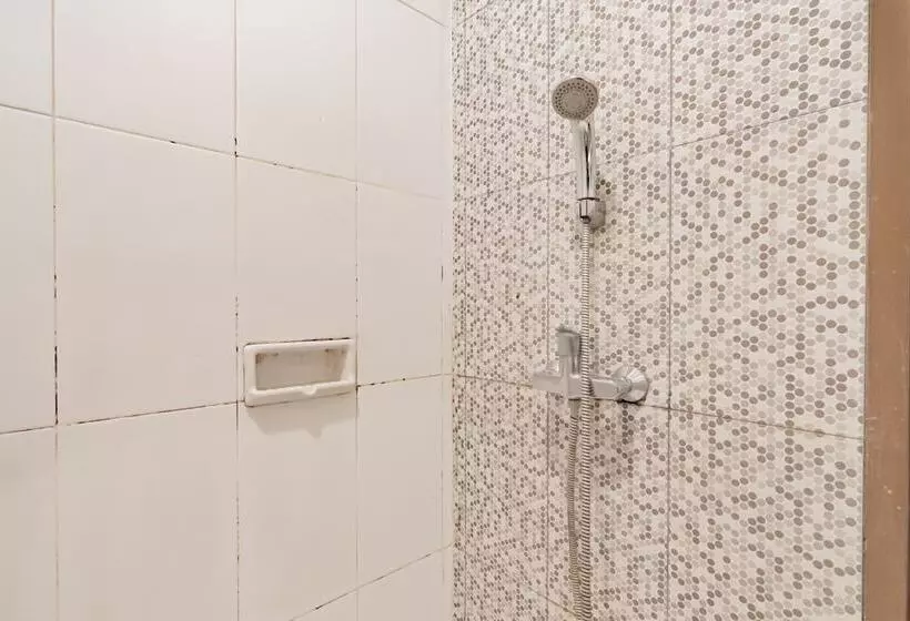 Majatalo Reddoorz Near Simpang Dago 2