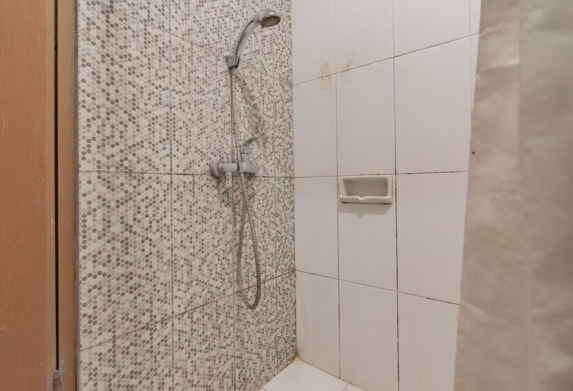 פנסיון Reddoorz Near Simpang Dago 2