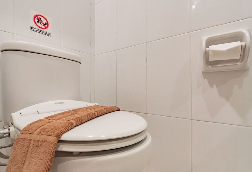 פנסיון Reddoorz Near Simpang Dago 2