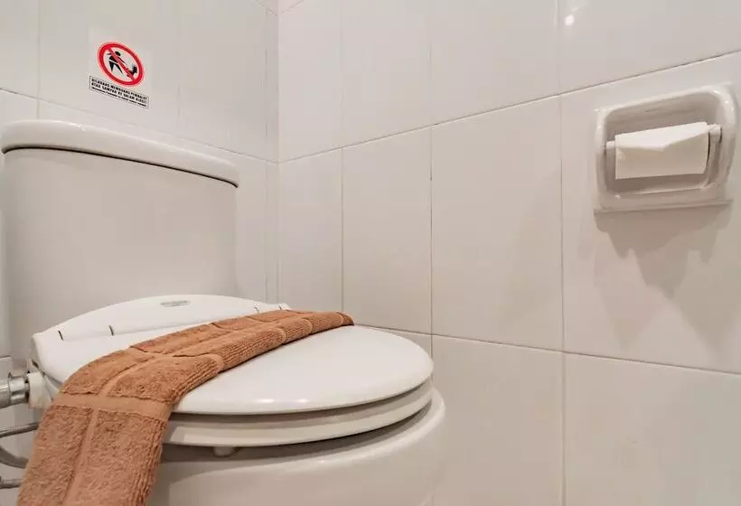 Majatalo Reddoorz Near Simpang Dago 2