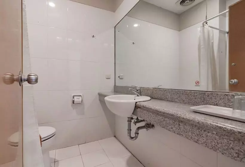 Majatalo Reddoorz Near Simpang Dago 2