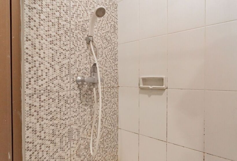 פנסיון Reddoorz Near Simpang Dago 2