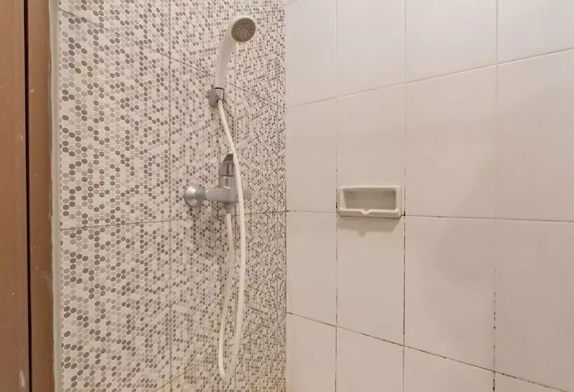 Majatalo Reddoorz Near Simpang Dago 2