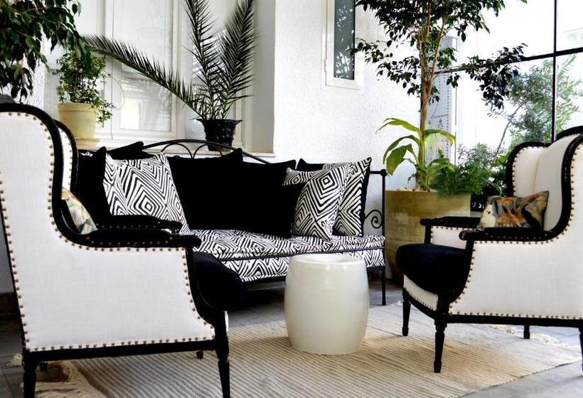 פנסיון Villa Edo