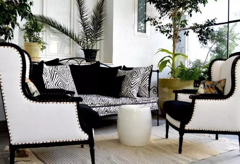 پانسیون Villa Edo