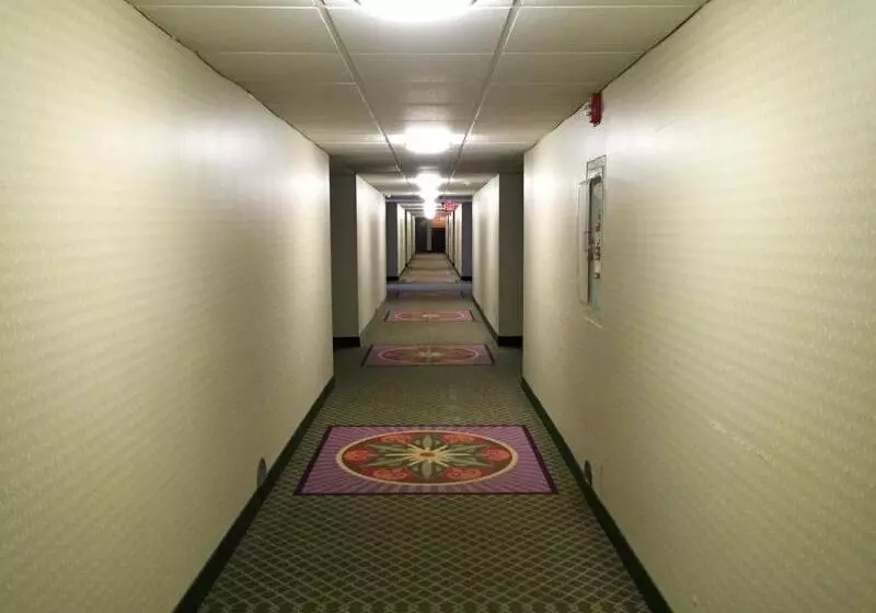 호텔 Badlands Inn & Suites