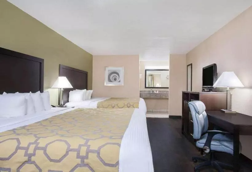 호텔 Baymont By Wyndham Lake City