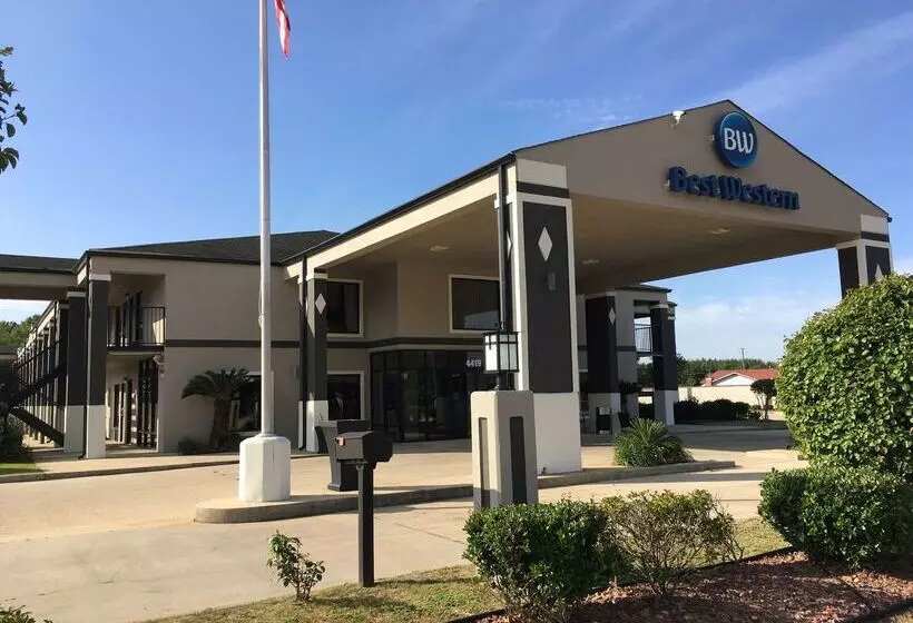 בית מלון כפרי Best Western Inn