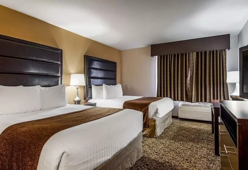 فندق Best Western Oak Meadows Inn