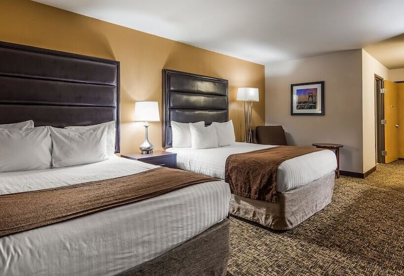 ホテル Best Western Oak Meadows Inn