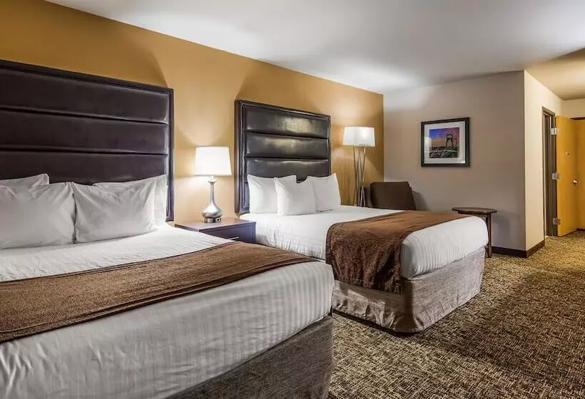 فندق Best Western Oak Meadows Inn