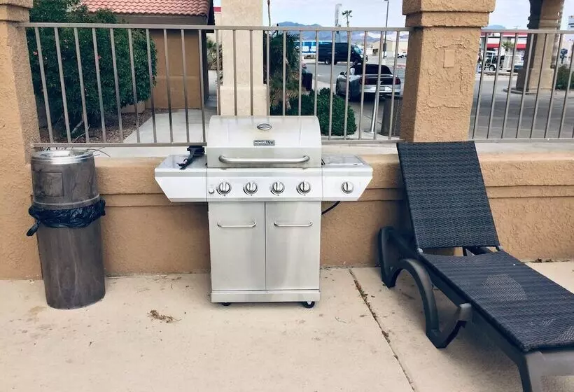 Отель Best Western Parker Inn