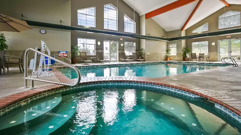 هتل Best Western Plus Kennewick Inn