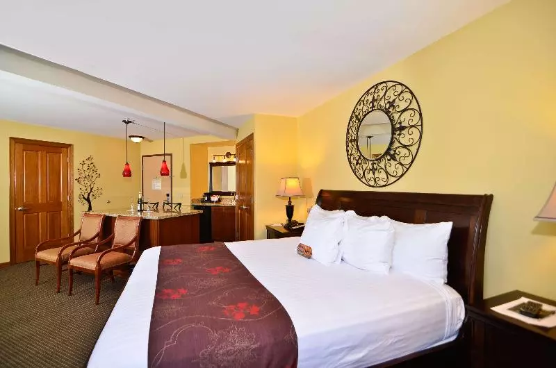 هتل Best Western Plus Kennewick Inn