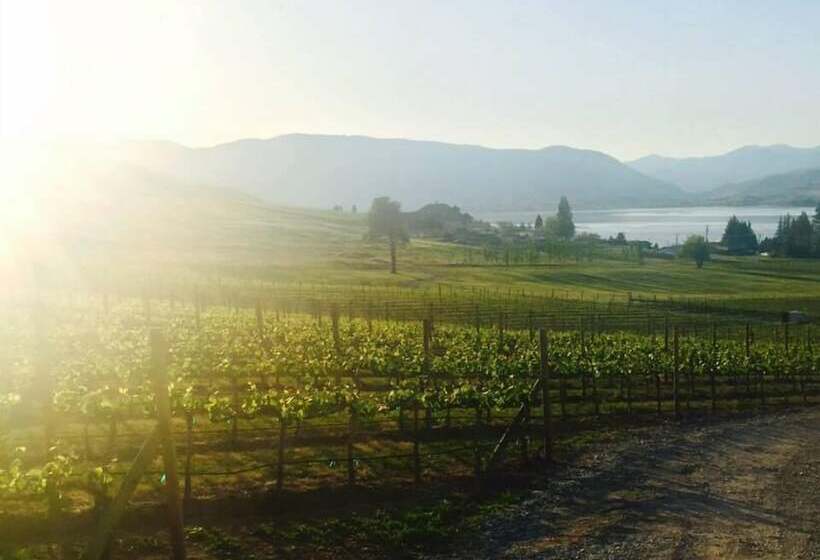 Szálloda Lakeside Lodge And Suites