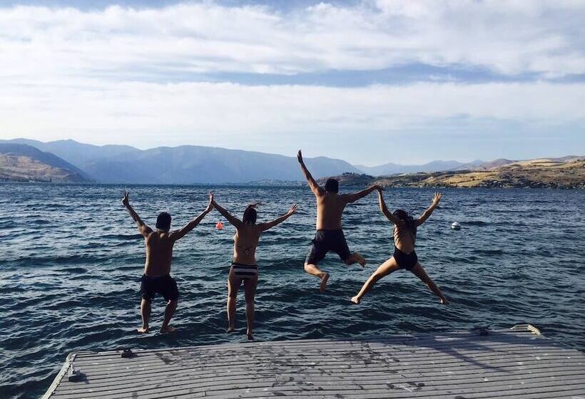 Szálloda Lakeside Lodge And Suites