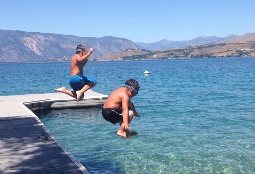 Szálloda Lakeside Lodge And Suites