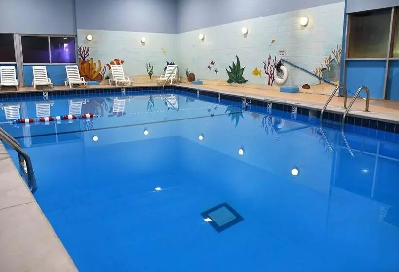 Otel Quality Inn & Suites Near I480 And I29