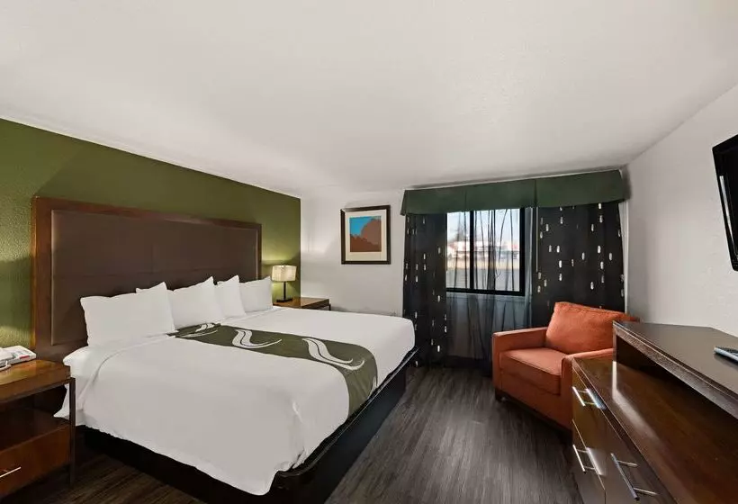 Otel Quality Inn & Suites Near I480 And I29