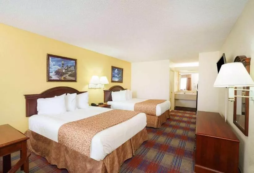 호텔 Travelodge By Wyndham Montgomery East