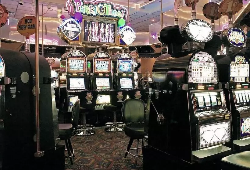 리조트 Gold Dust West