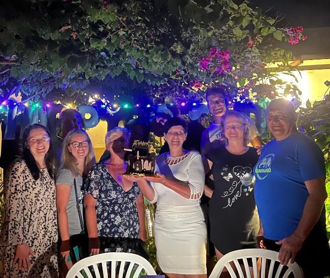 هتل Lagoon Villa Thoddoo