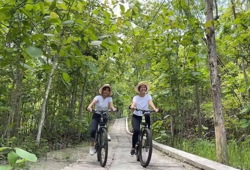 Rajaklana Resort And Spa