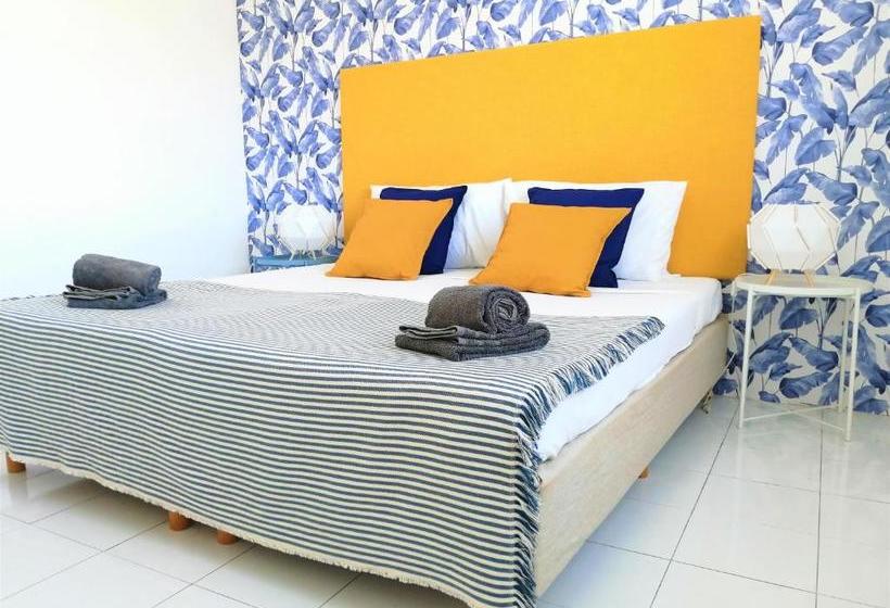 تختخواب و صبحانه Casa Blu Guesthouse Maison D Hôtes