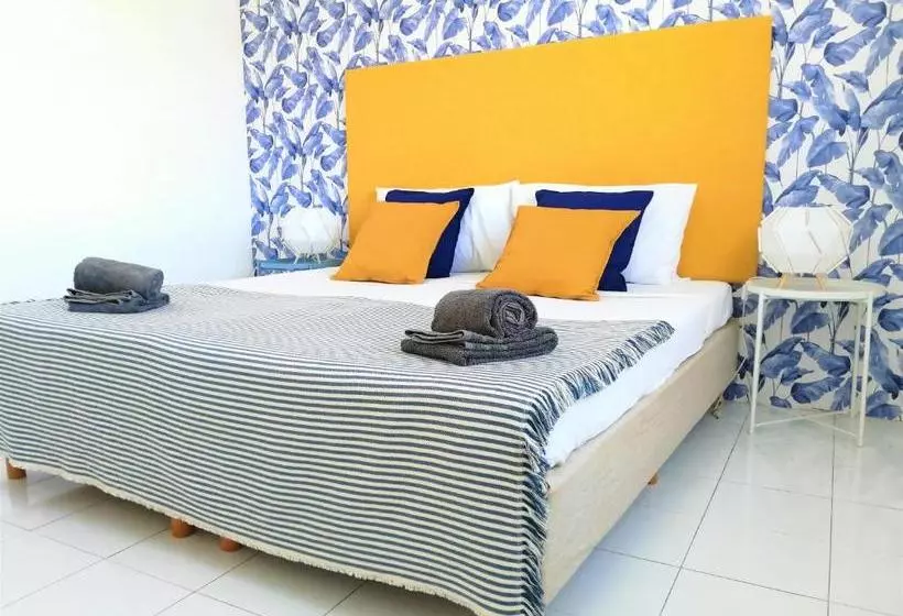 تختخواب و صبحانه Casa Blu Guesthouse   Maison D Hôtes