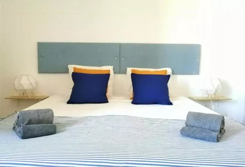 تختخواب و صبحانه Casa Blu Guesthouse   Maison D Hôtes