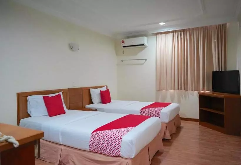 Hotelli Oyo 44051 Sunlight Inn