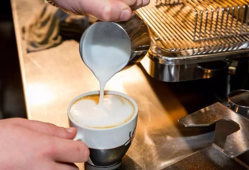 Aamiaismajoitus (B&B) De Jongens