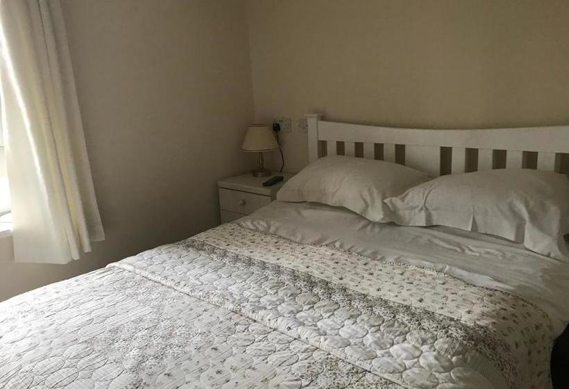 Bed and Breakfast Garstoncottage