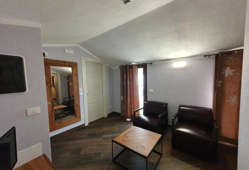 فندق Agriturismo Sant'anna