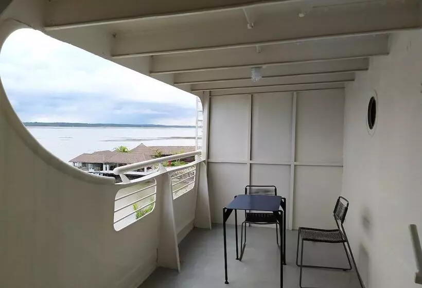 ホテル Doulos Phos The Ship