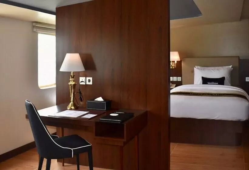 ホテル Doulos Phos The Ship