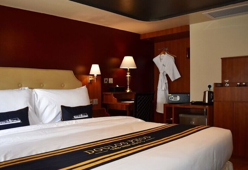 酒店 Doulos Phos The Ship