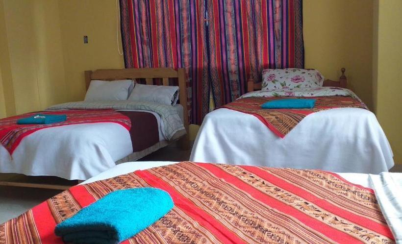 مبيت وإفطار Shumak Alpamayo Hostal Huaraz