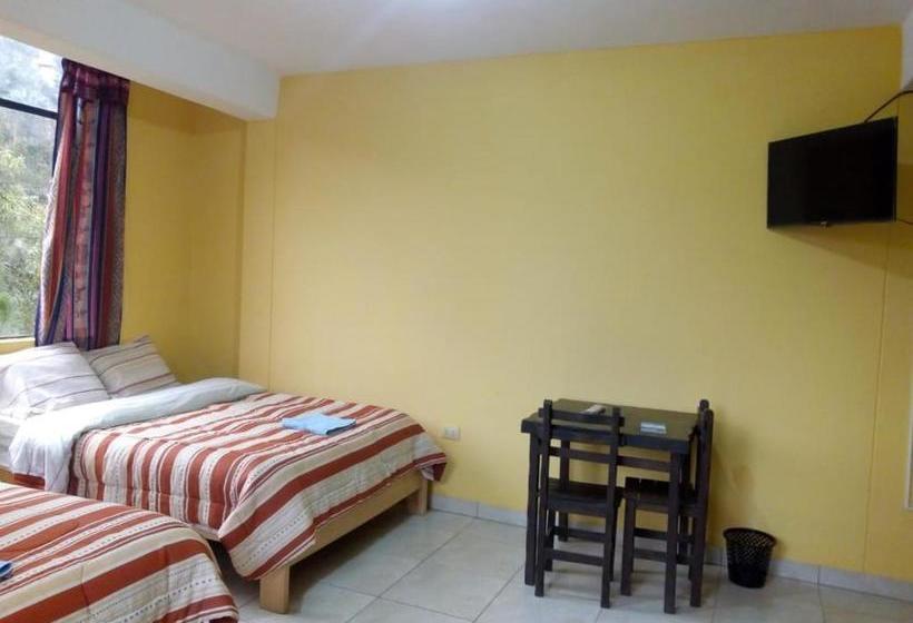 مبيت وإفطار Shumak Alpamayo Hostal Huaraz