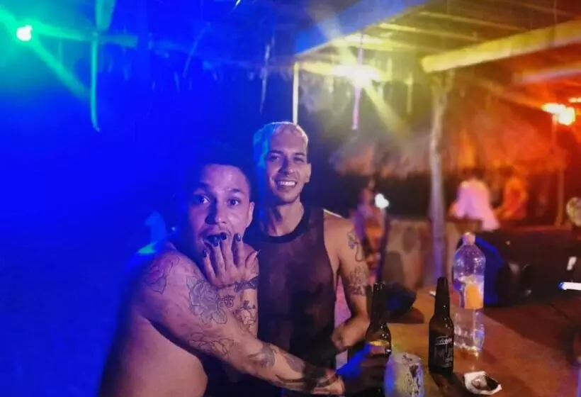 Hotel La Máxima & Lgbt