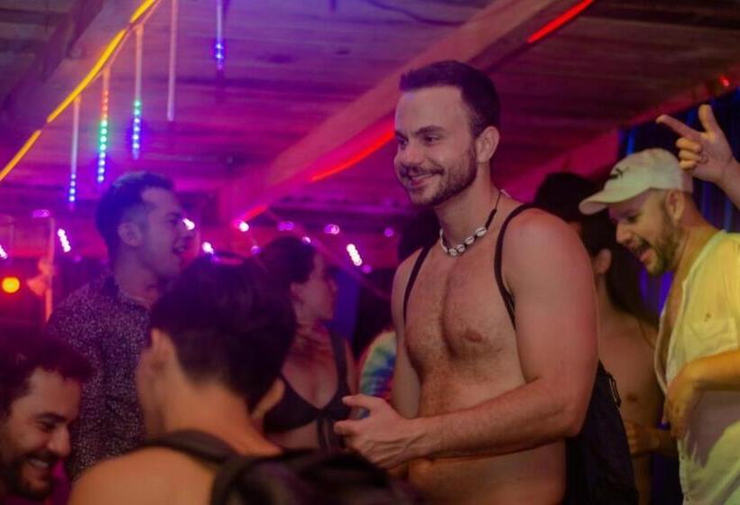 בית מלון כפרי La Máxima & Lgbt