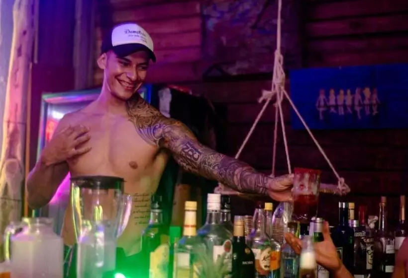 Hotel La Máxima & Lgbt