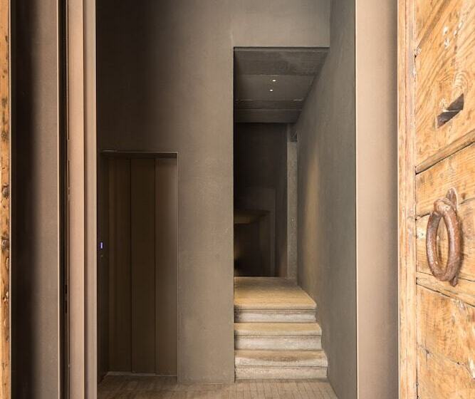 בית מלון כפרי Scenario