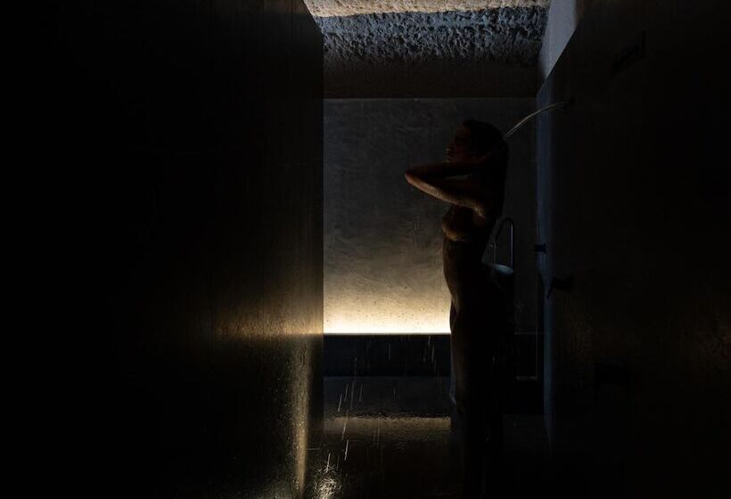 בית מלון כפרי Scenario